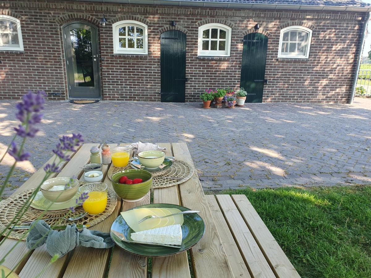B&B De Nieuwenhof 'De Tuinkamer' Melderslo Εξωτερικό φωτογραφία